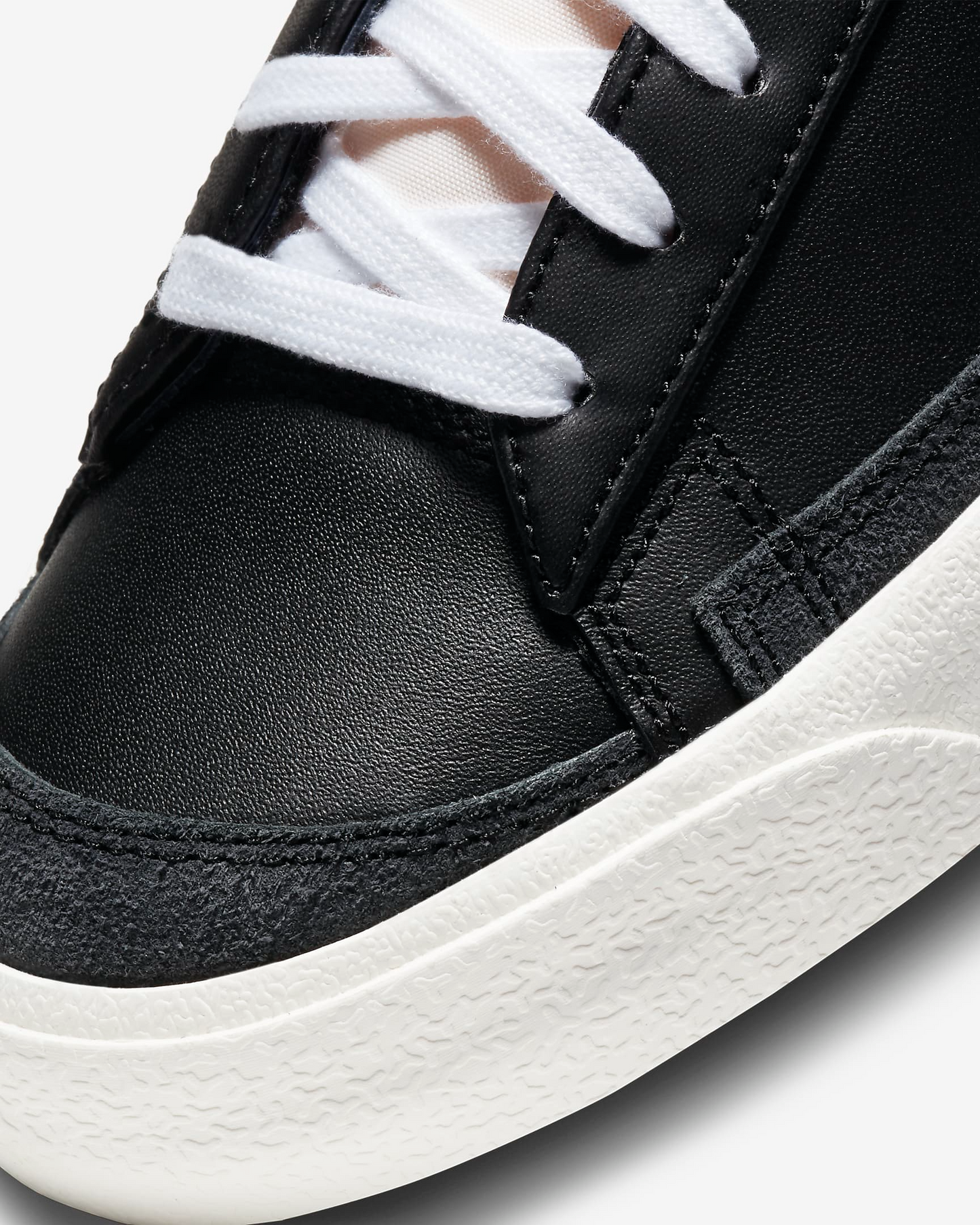 Nike - Blazer Low 77 vntg - Black White