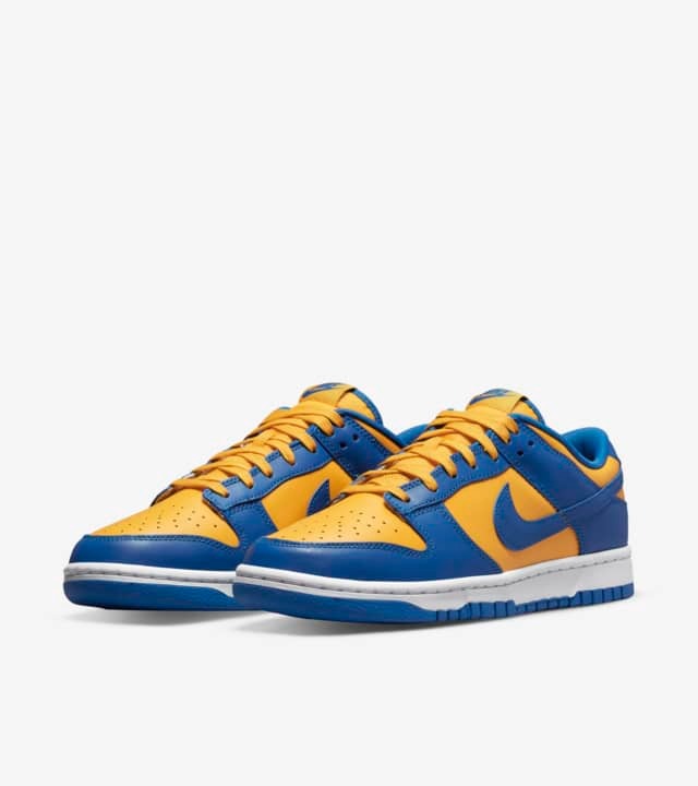 Nike - Dunk Low - UCLA