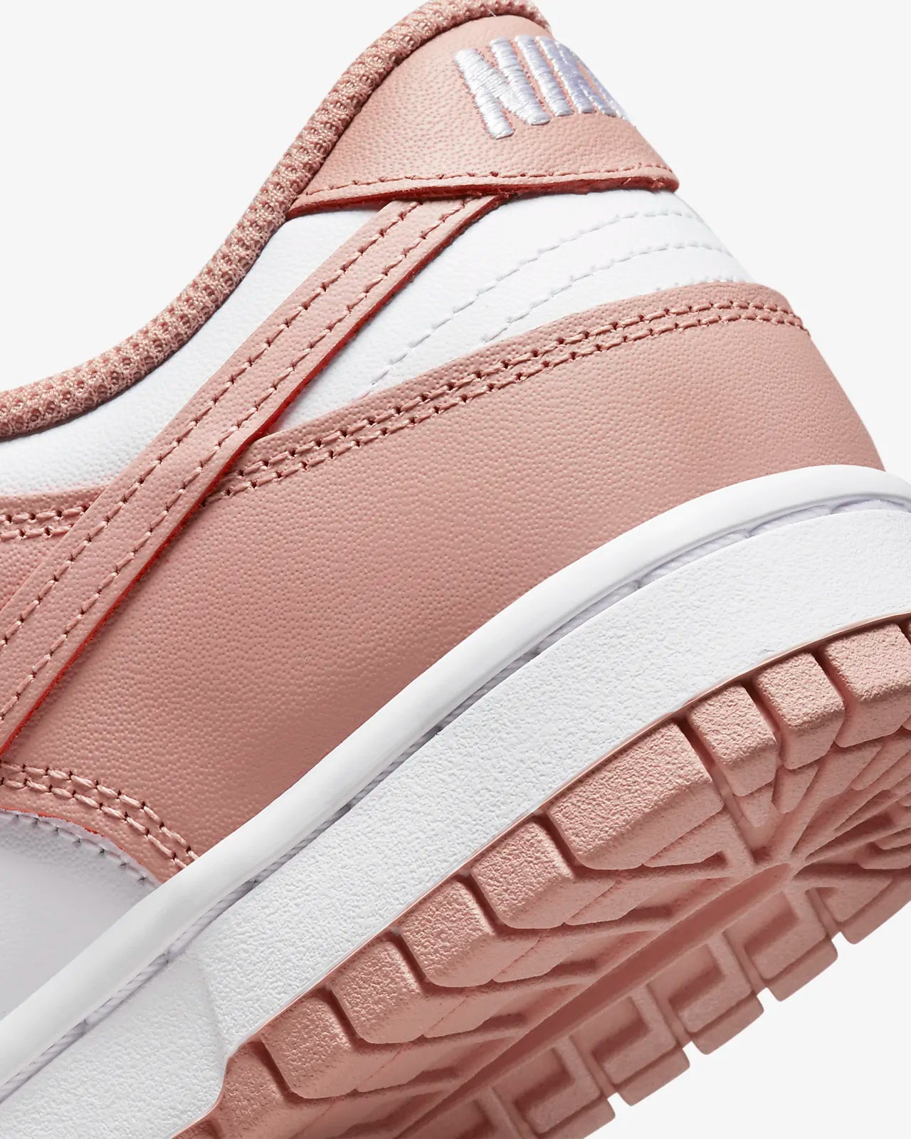 Nike - Dunk Low - Rose Whisper