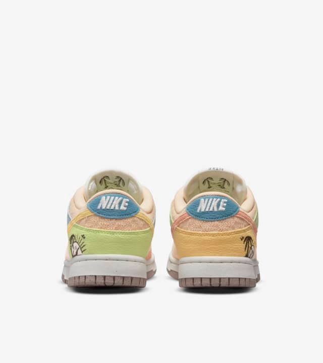 Nike - Dunk Low SE - Sun Club