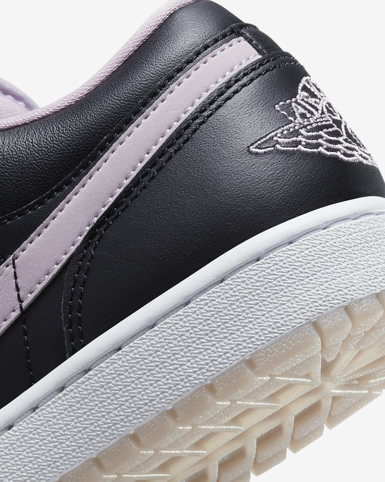 Nike - Air Jordan 1 Low SE - Iced Lilac
