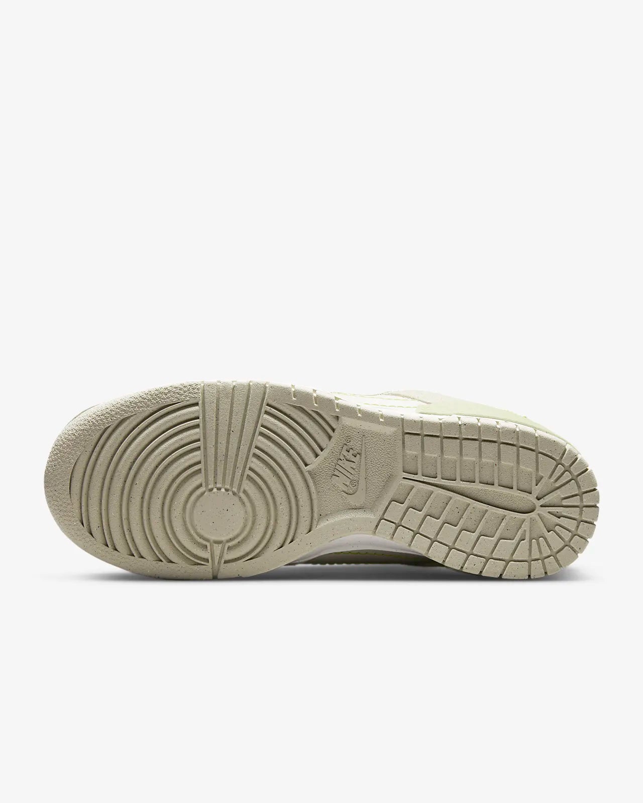 Nike - Dunk Low SE - DISRUPT 2