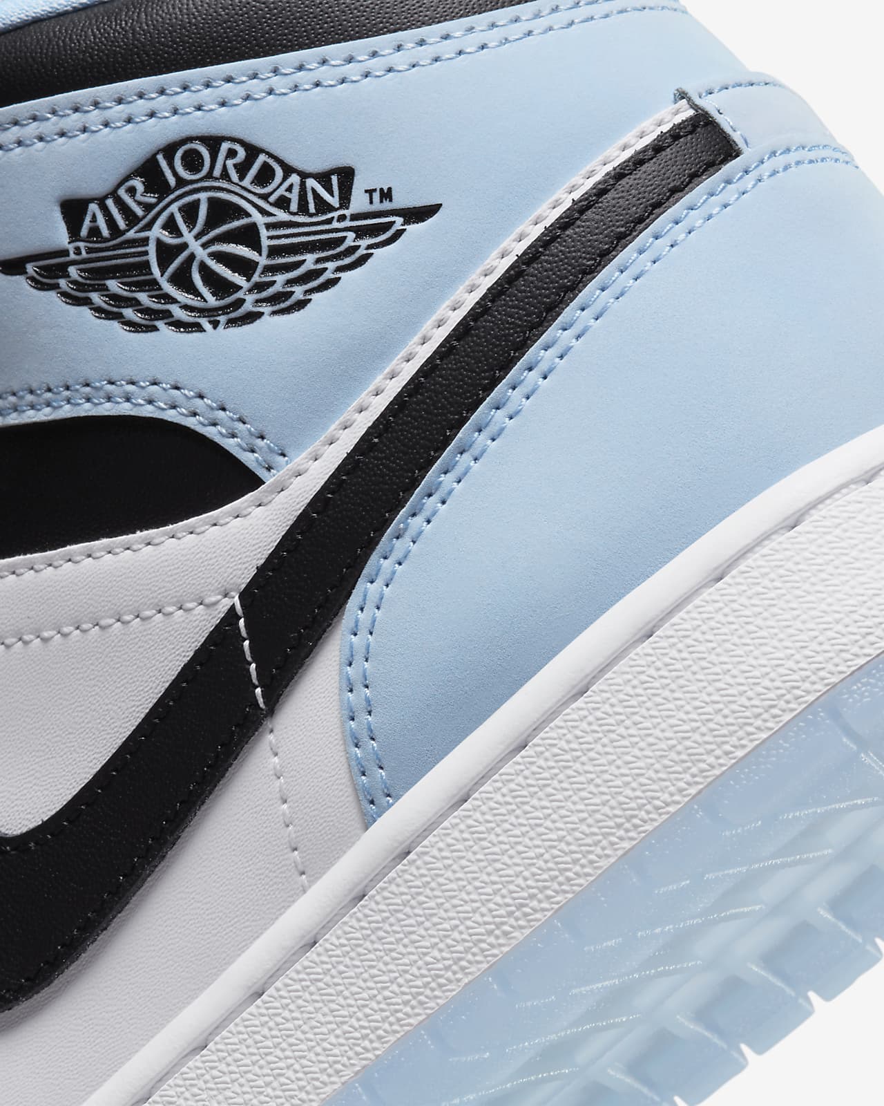 Nike - Air Jordan 1 Mid SE - ICE BLUE