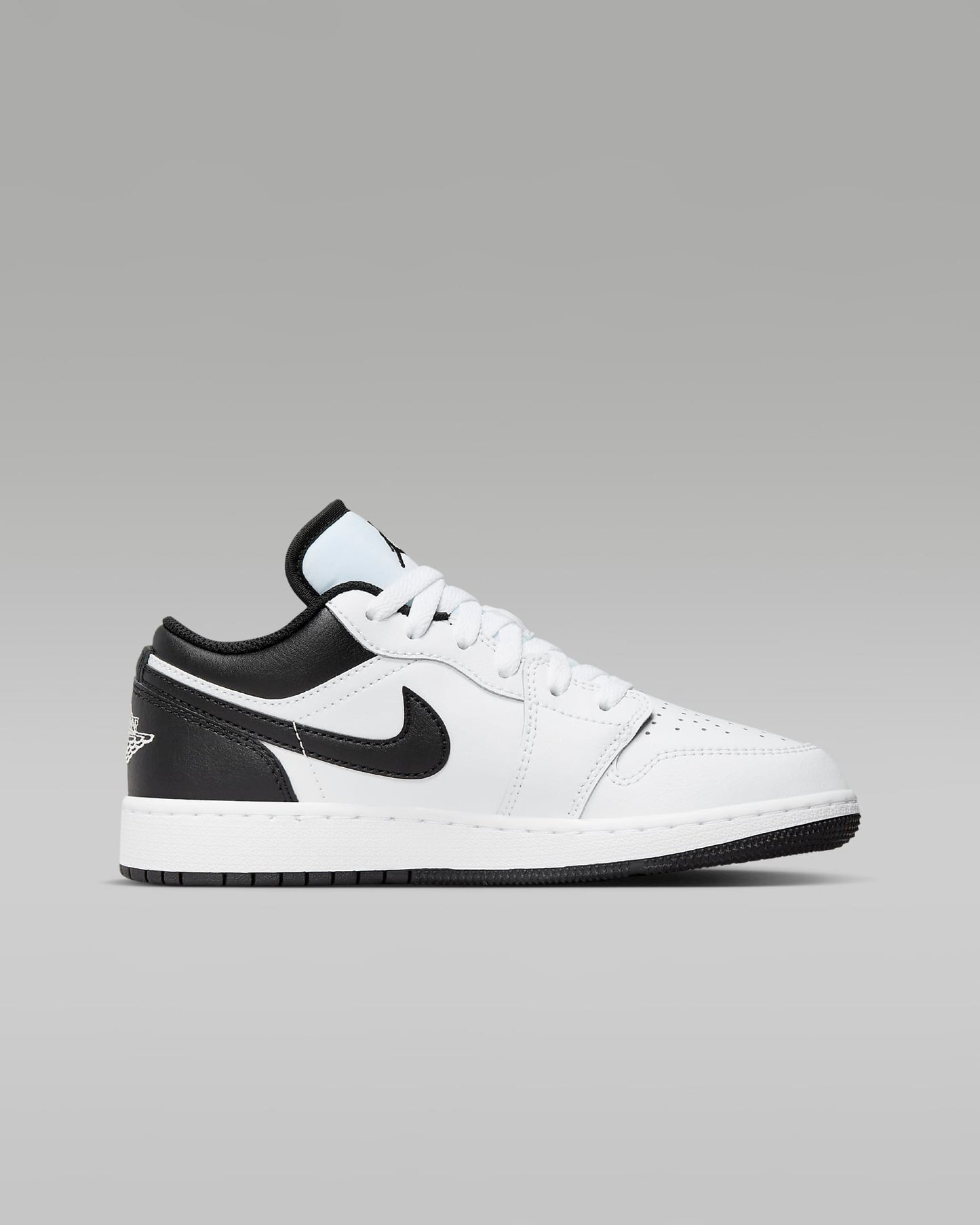 AIR_JORDAN_1_LOW_GS_white_black_white_back