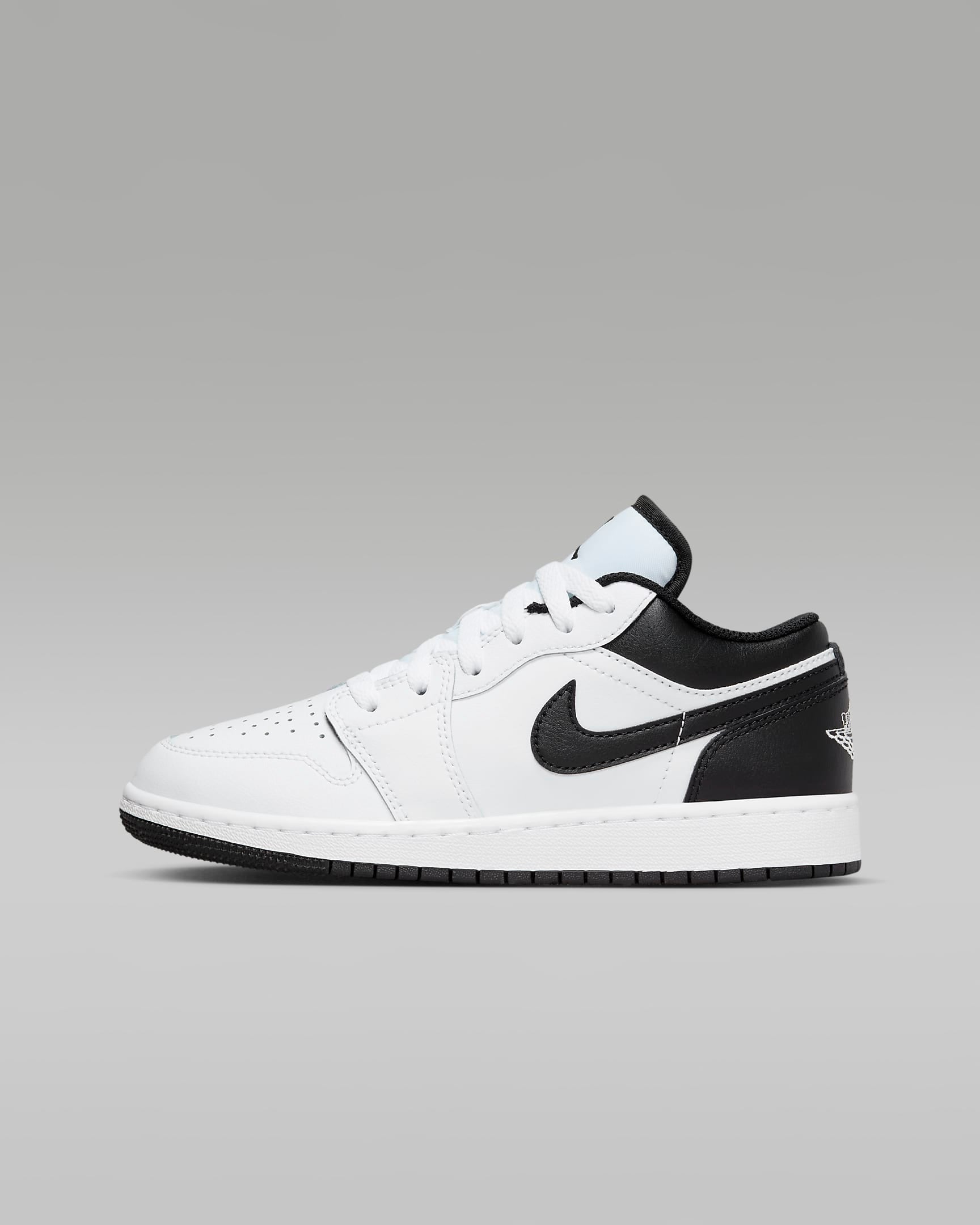AIR_JORDAN_1_LOW_GS_white_black_white_front