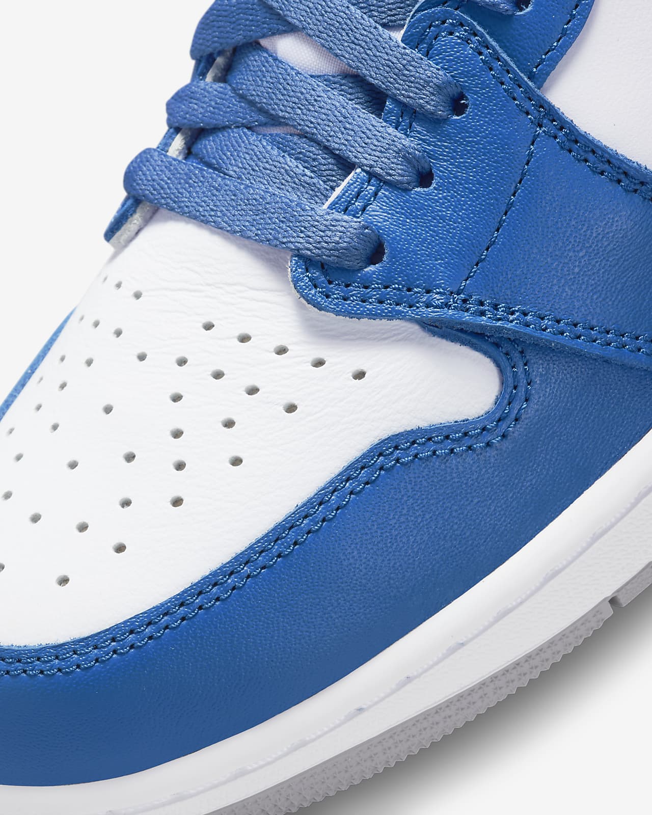 Nike - Air Jordan 1 Retro High OG - True Blue