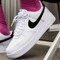 Nike - Air Force 1 Low - WHITE BLACK
